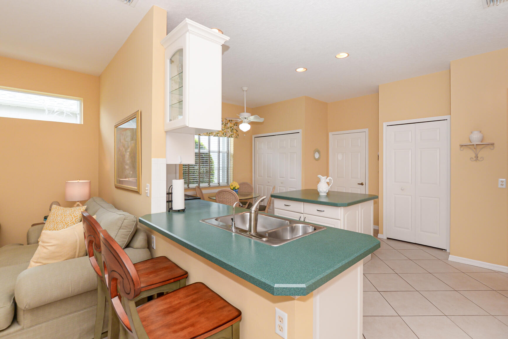 532 NW Portofino Lane
