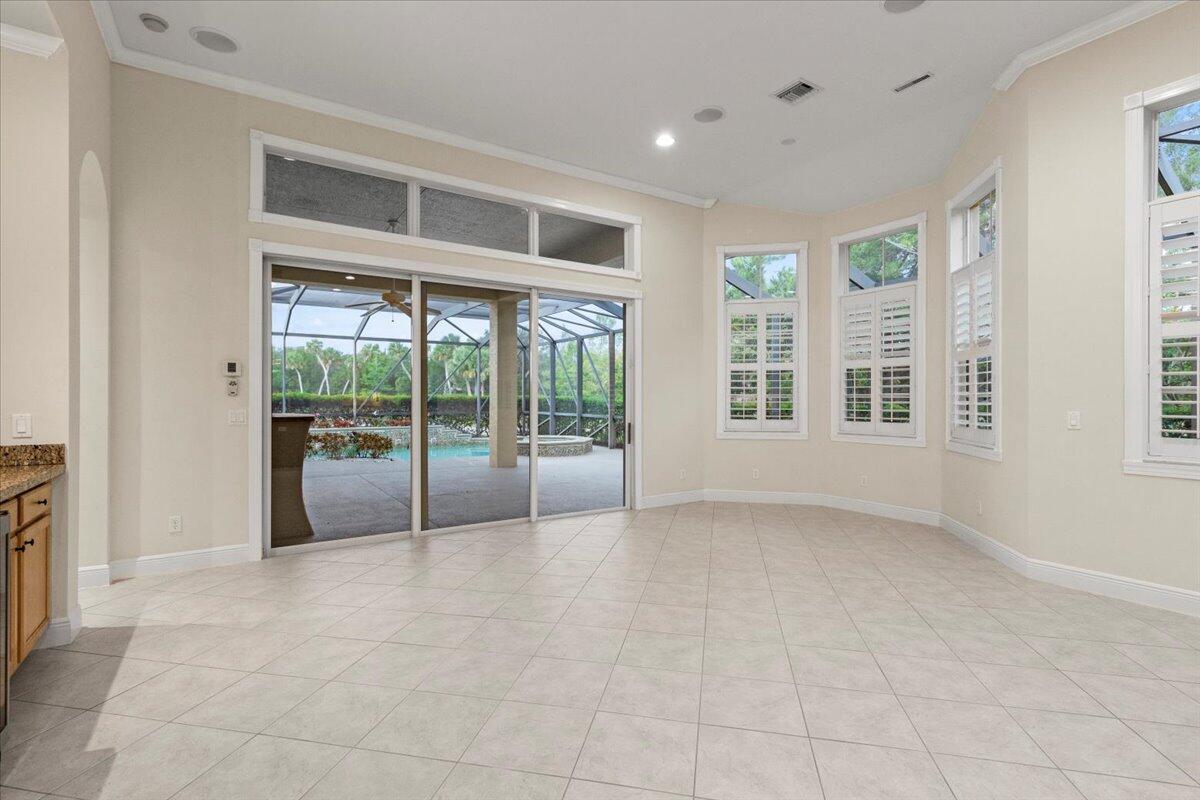 10115 SW Nuova Way