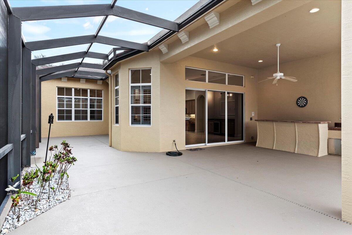 10115 SW Nuova Way