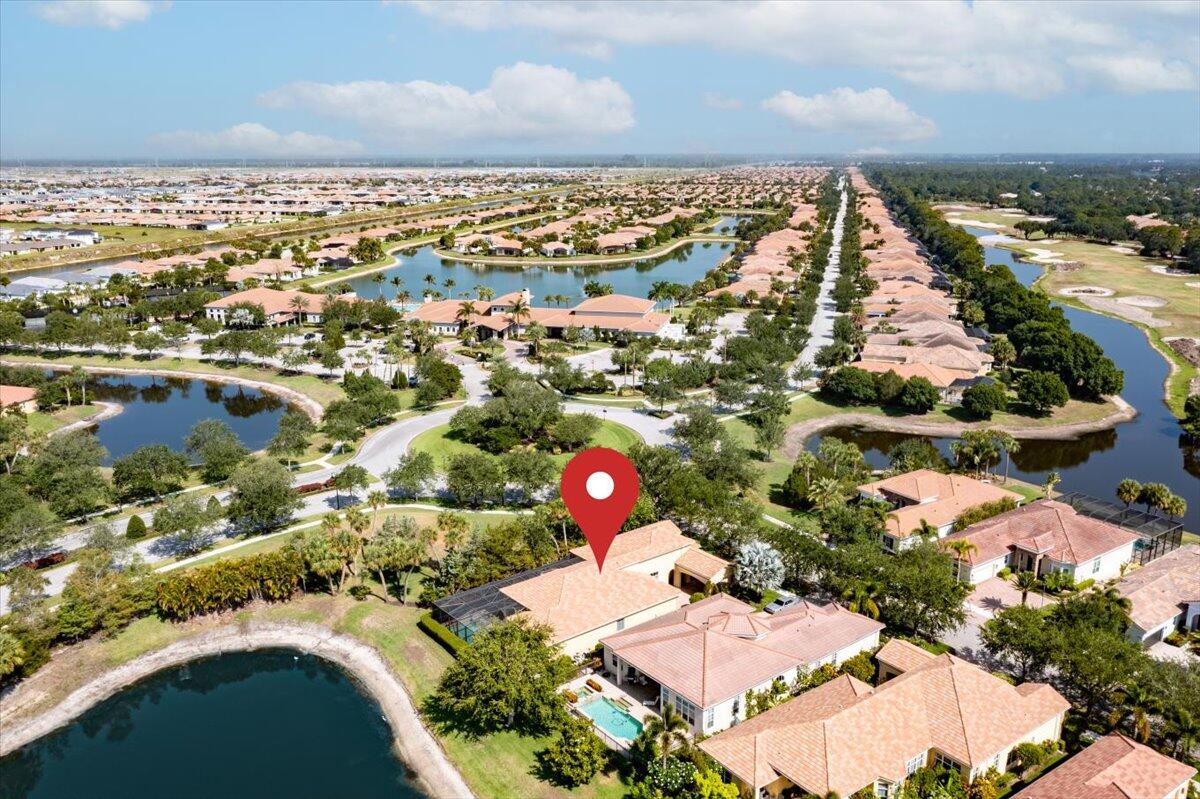 10115 SW Nuova Way