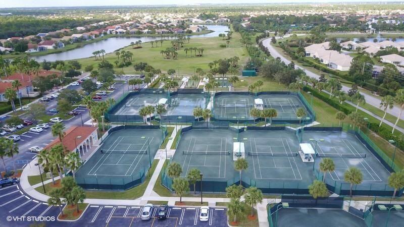 520 NW Blue Lake Drive