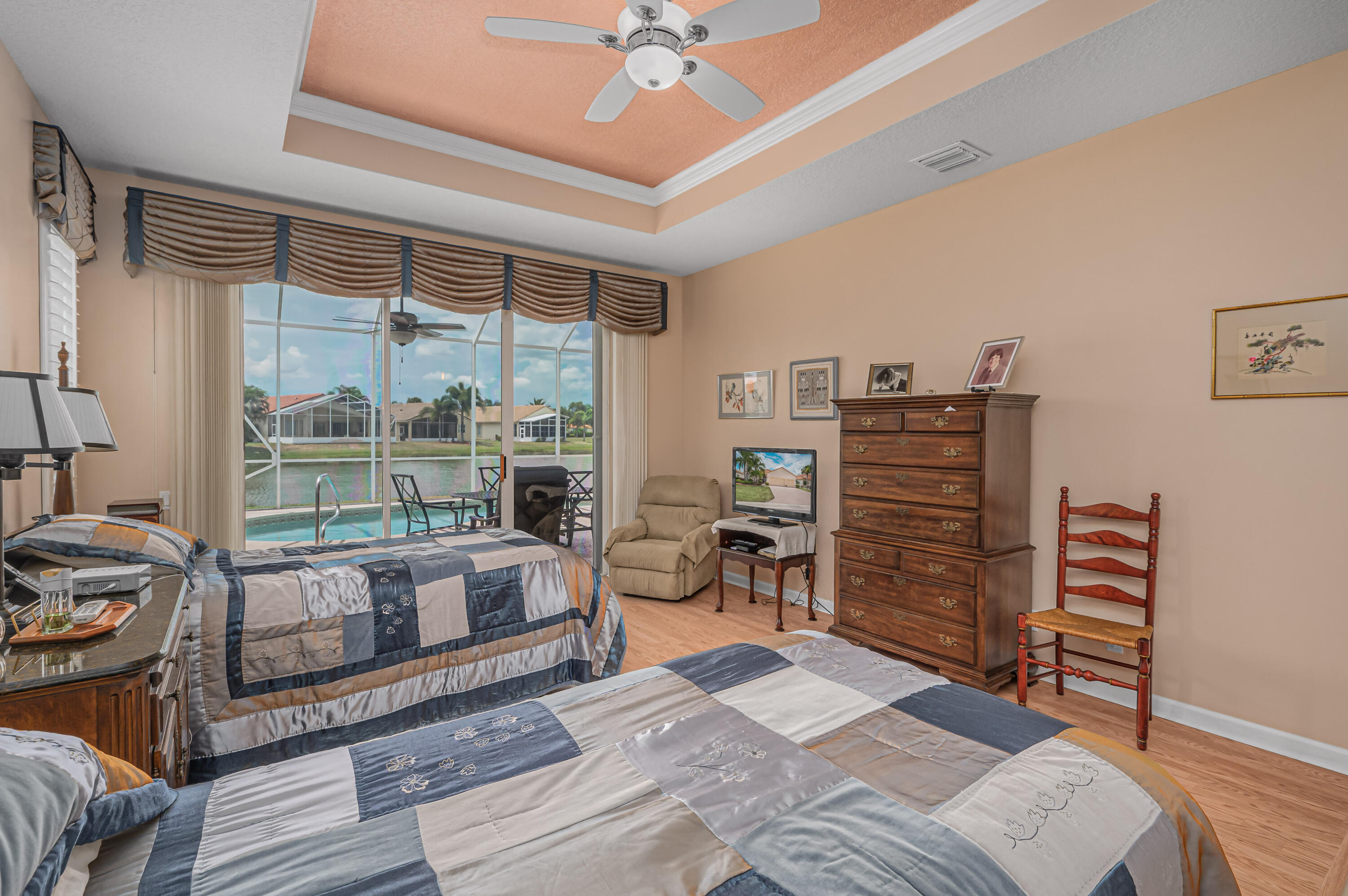 520 NW Blue Lake Drive