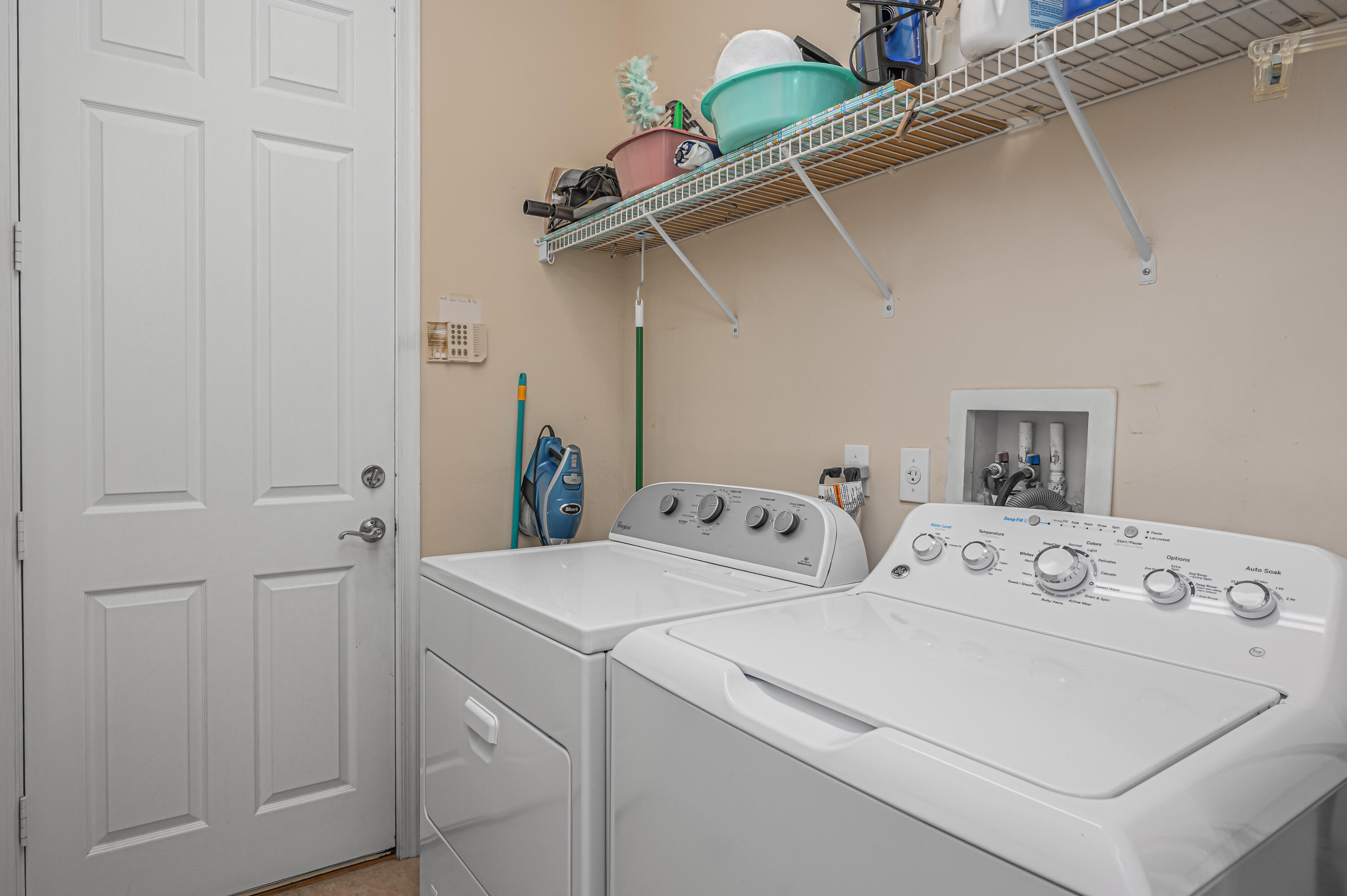 520 NW Blue Lake Drive