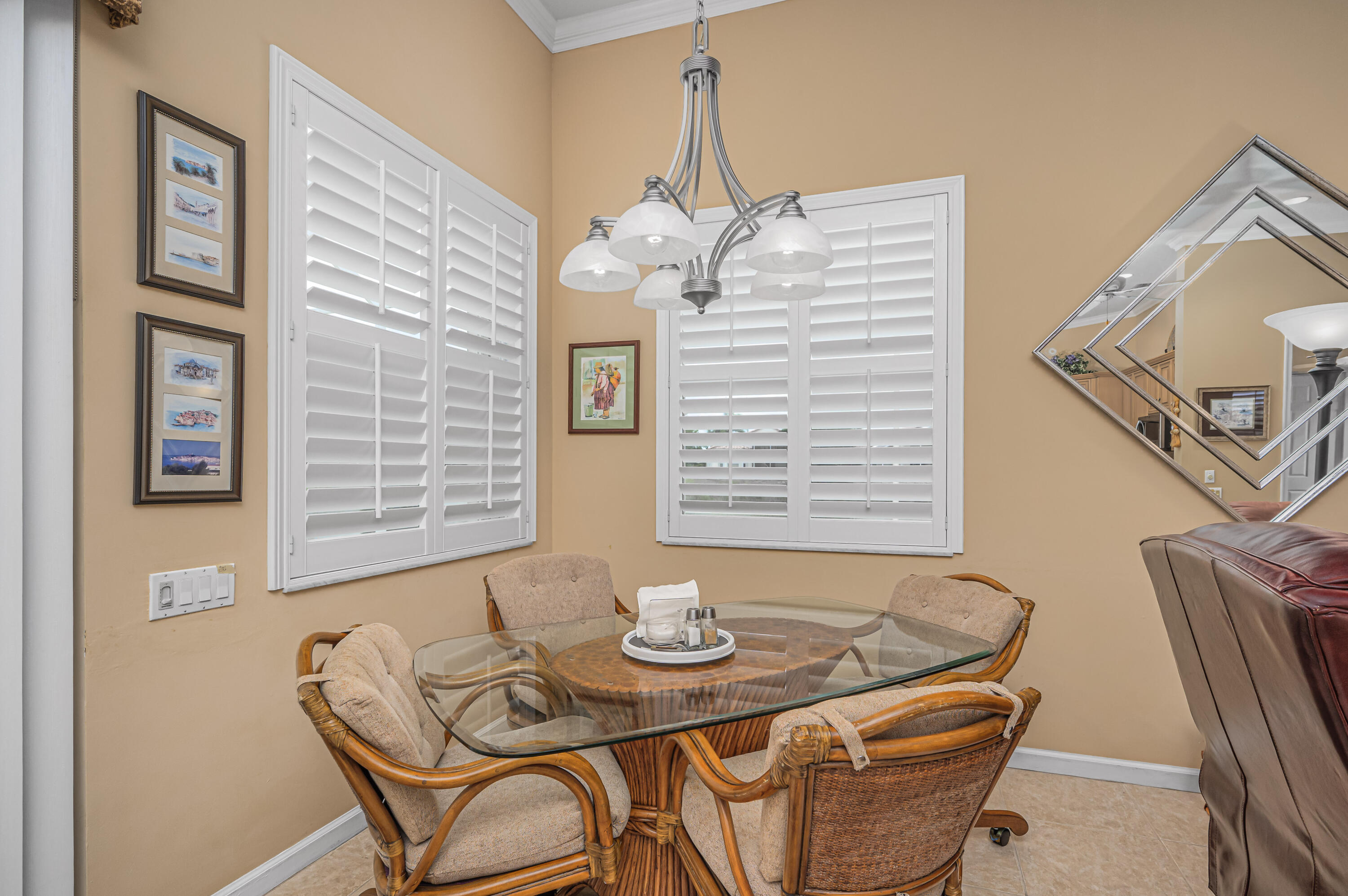 520 NW Blue Lake Drive