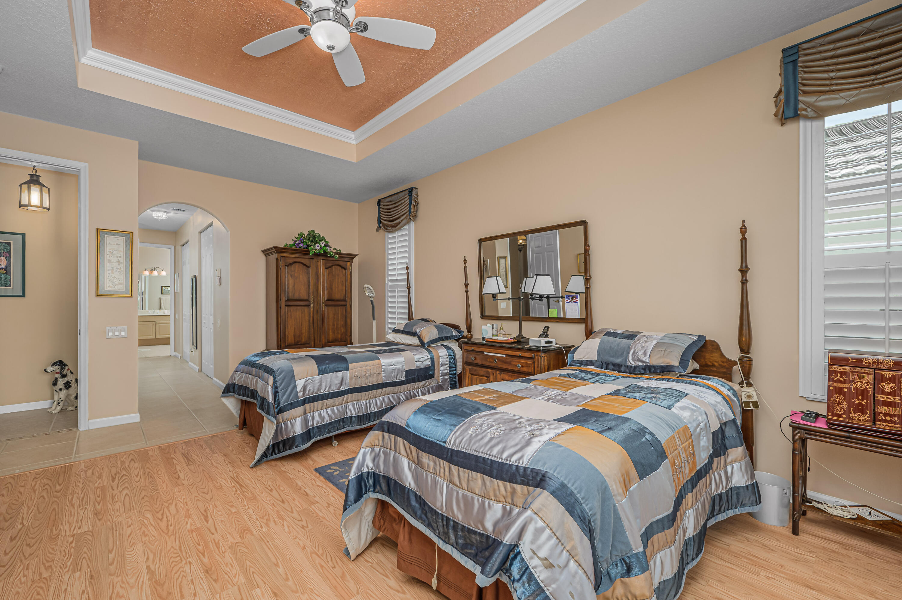 520 NW Blue Lake Drive