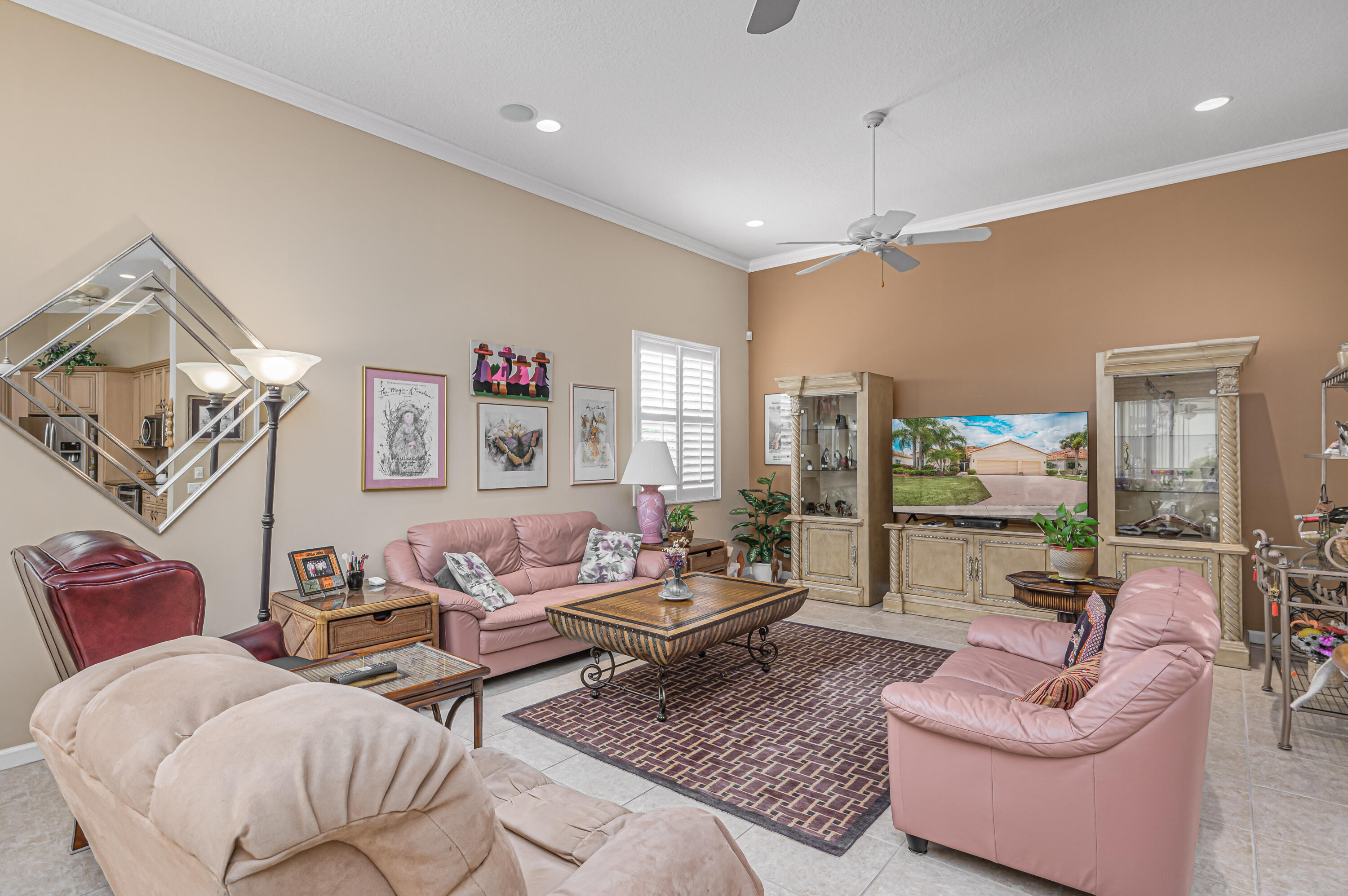 520 NW Blue Lake Drive