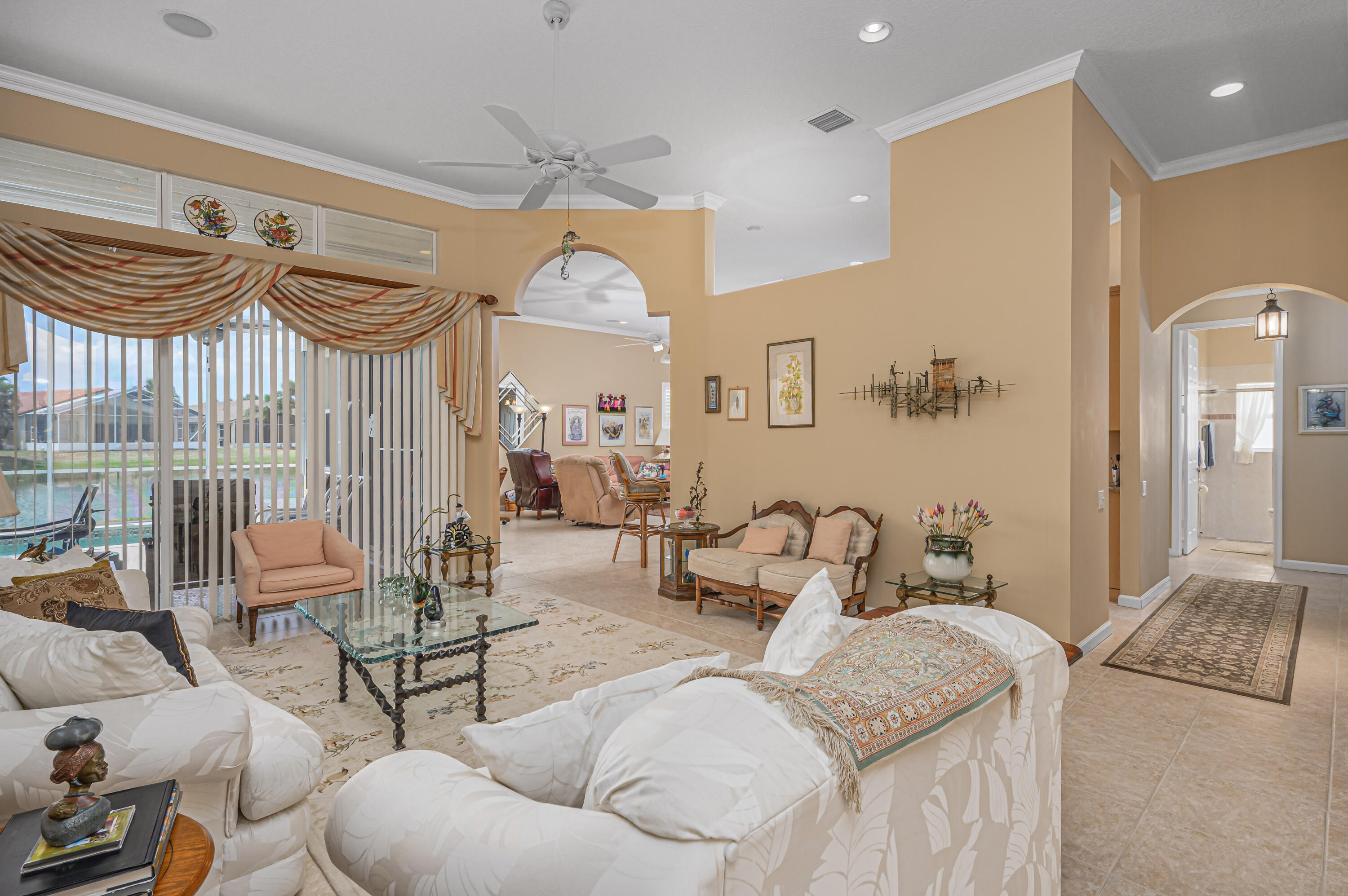 520 NW Blue Lake Drive