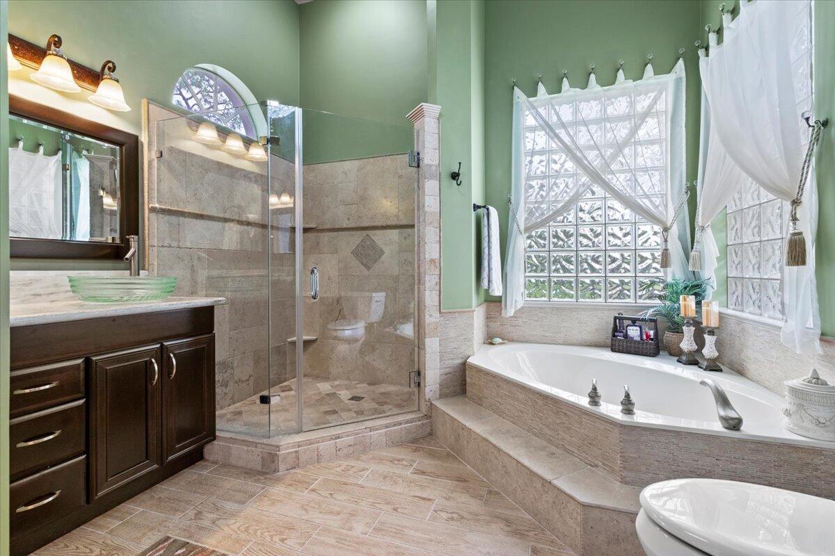 11124 Lands End Chase