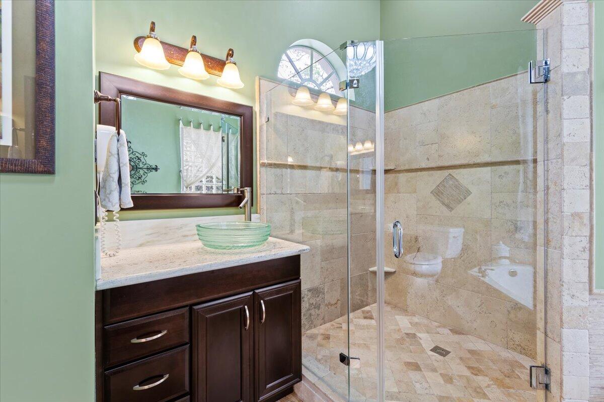 11124 Lands End Chase