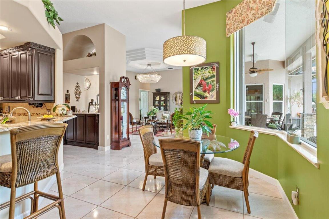 11124 Lands End Chase