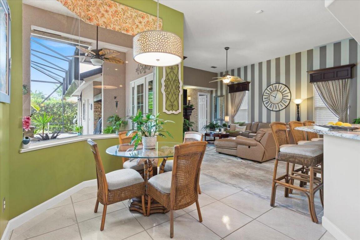 11124 Lands End Chase