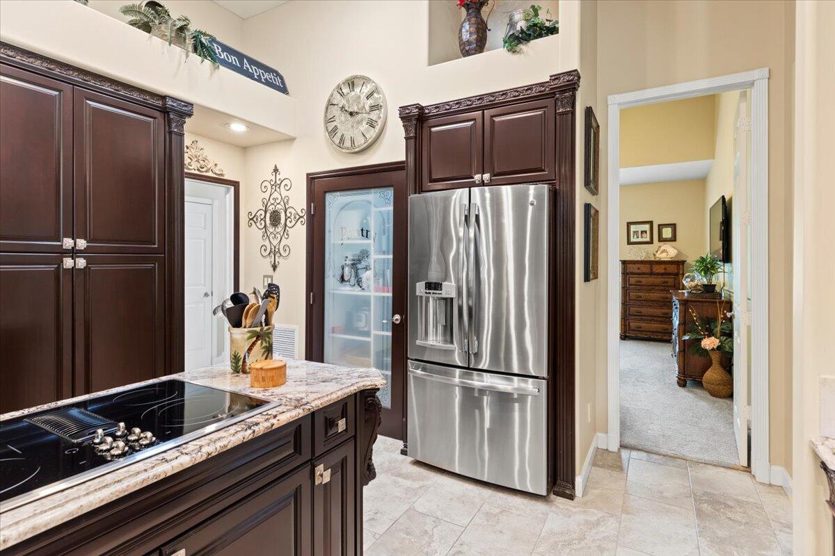 11124 Lands End Chase