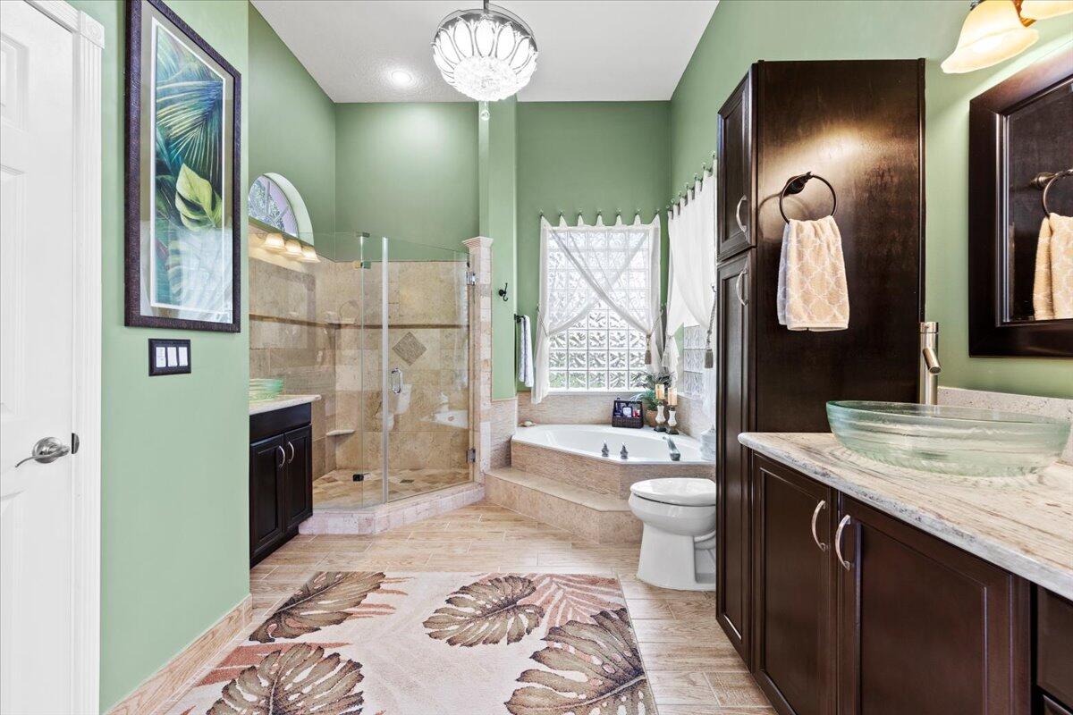 11124 Lands End Chase