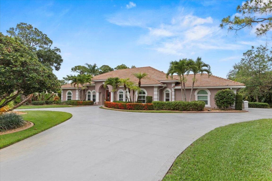 11124 Lands End Chase