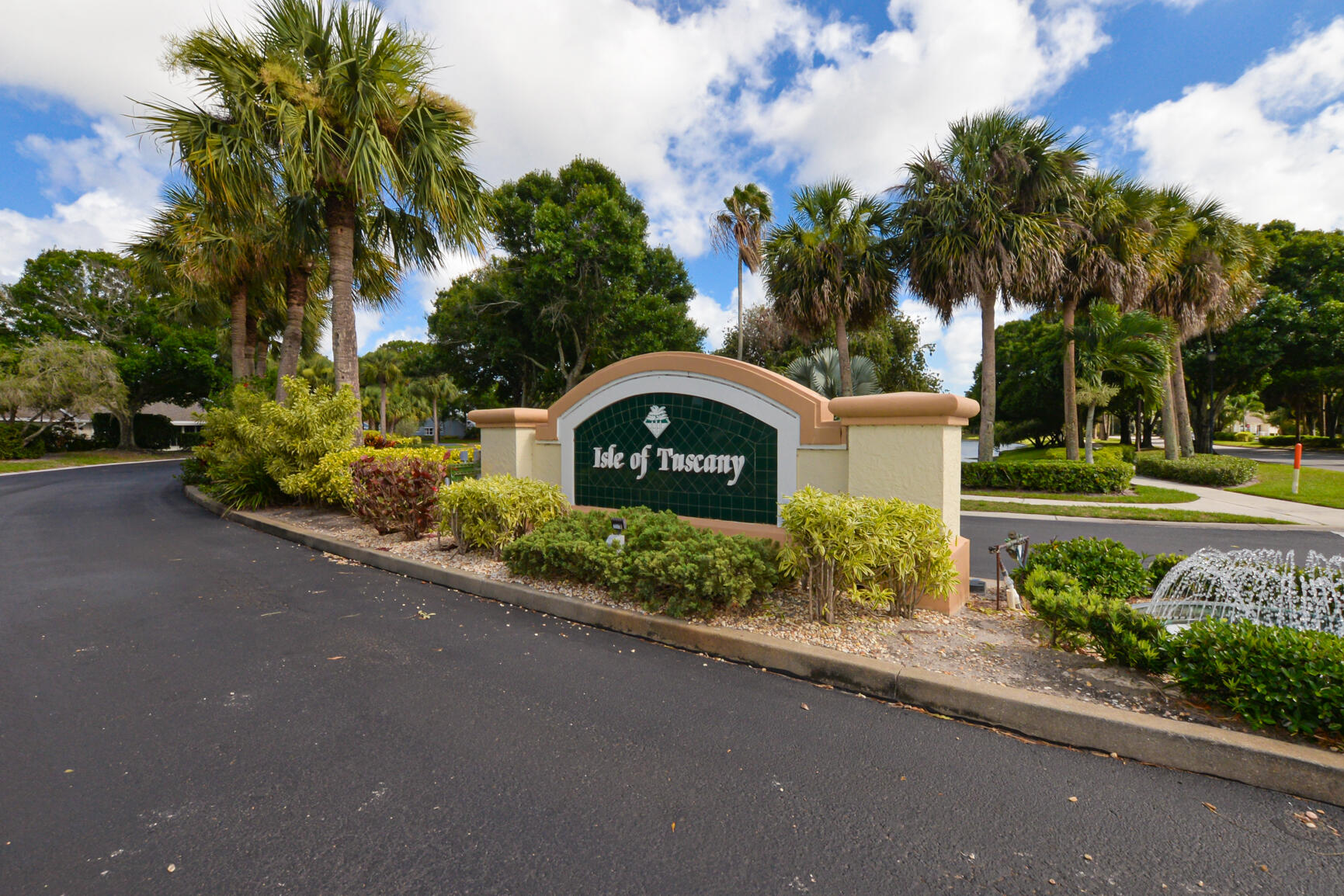 1024 NW Tuscany Drive