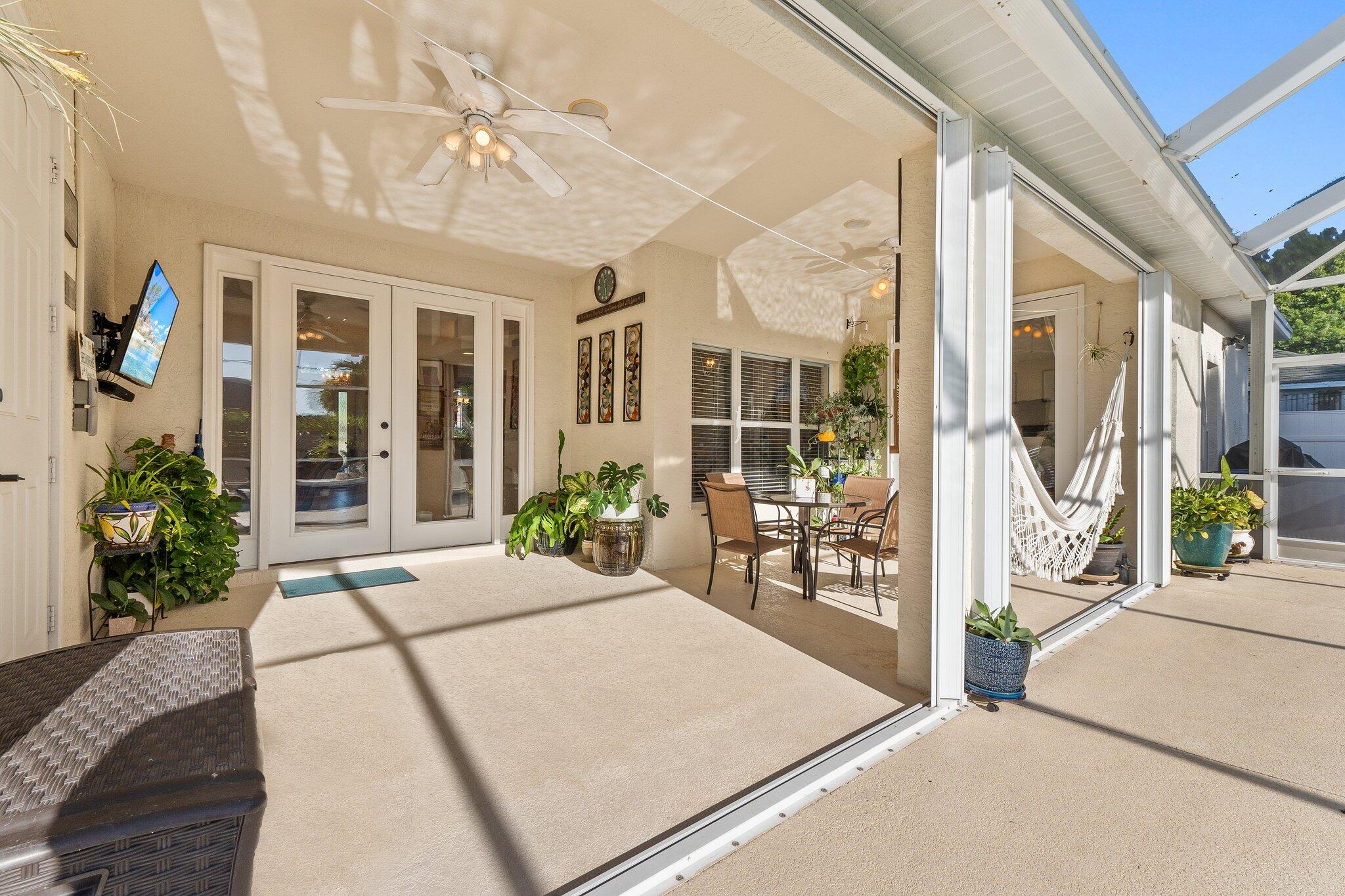 2032 SW Cranberry Street