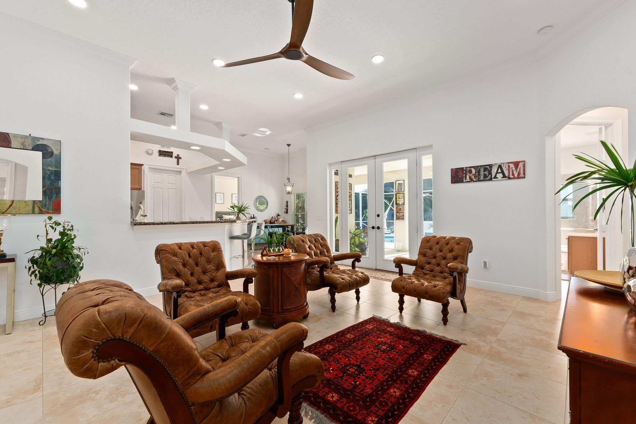 2032 SW Cranberry Street