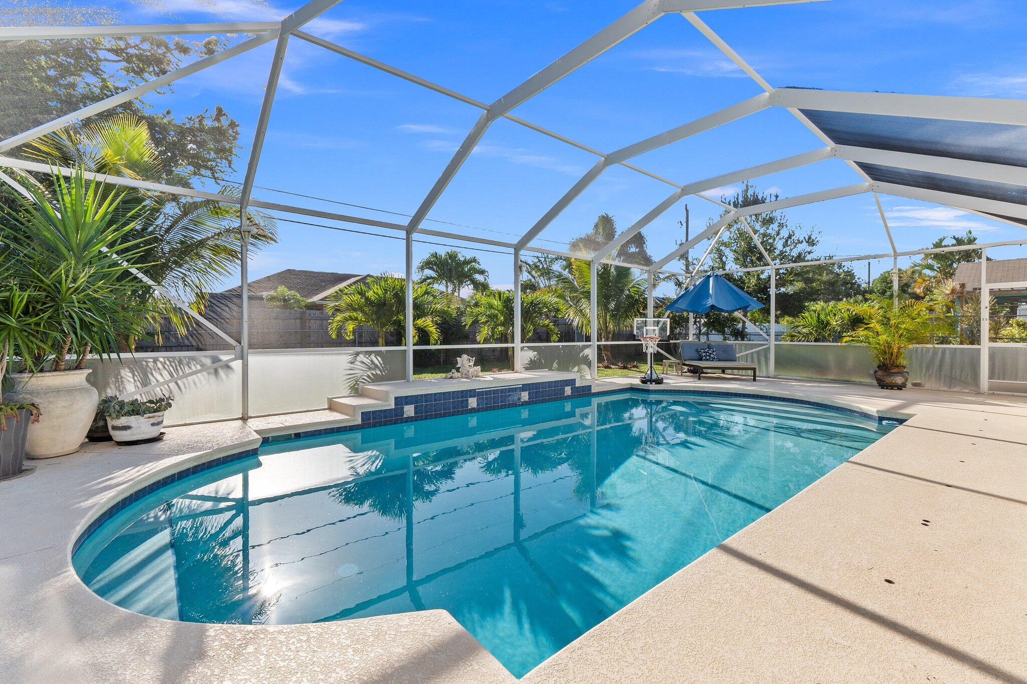 2032 SW Cranberry Street