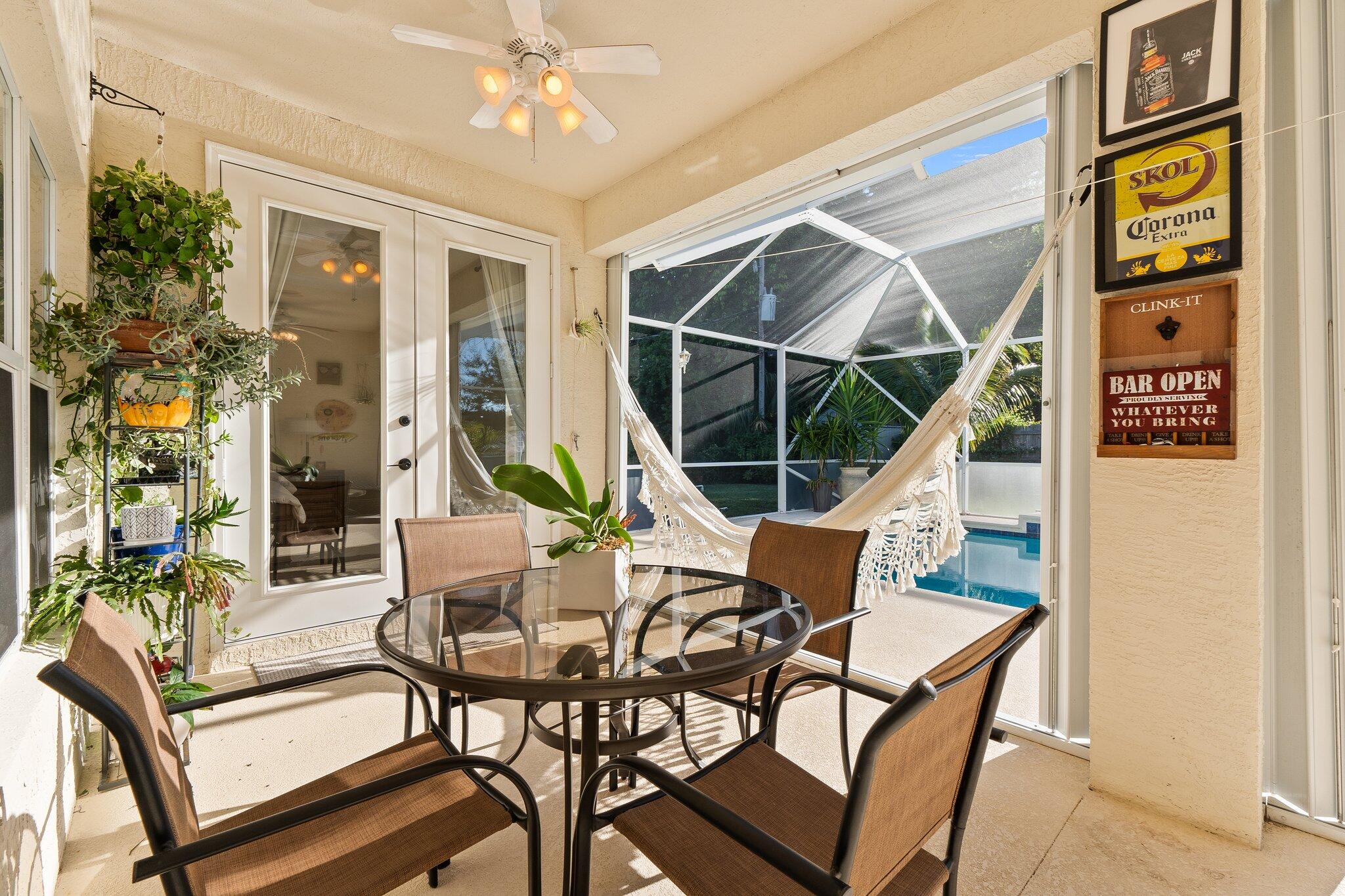 2032 SW Cranberry Street