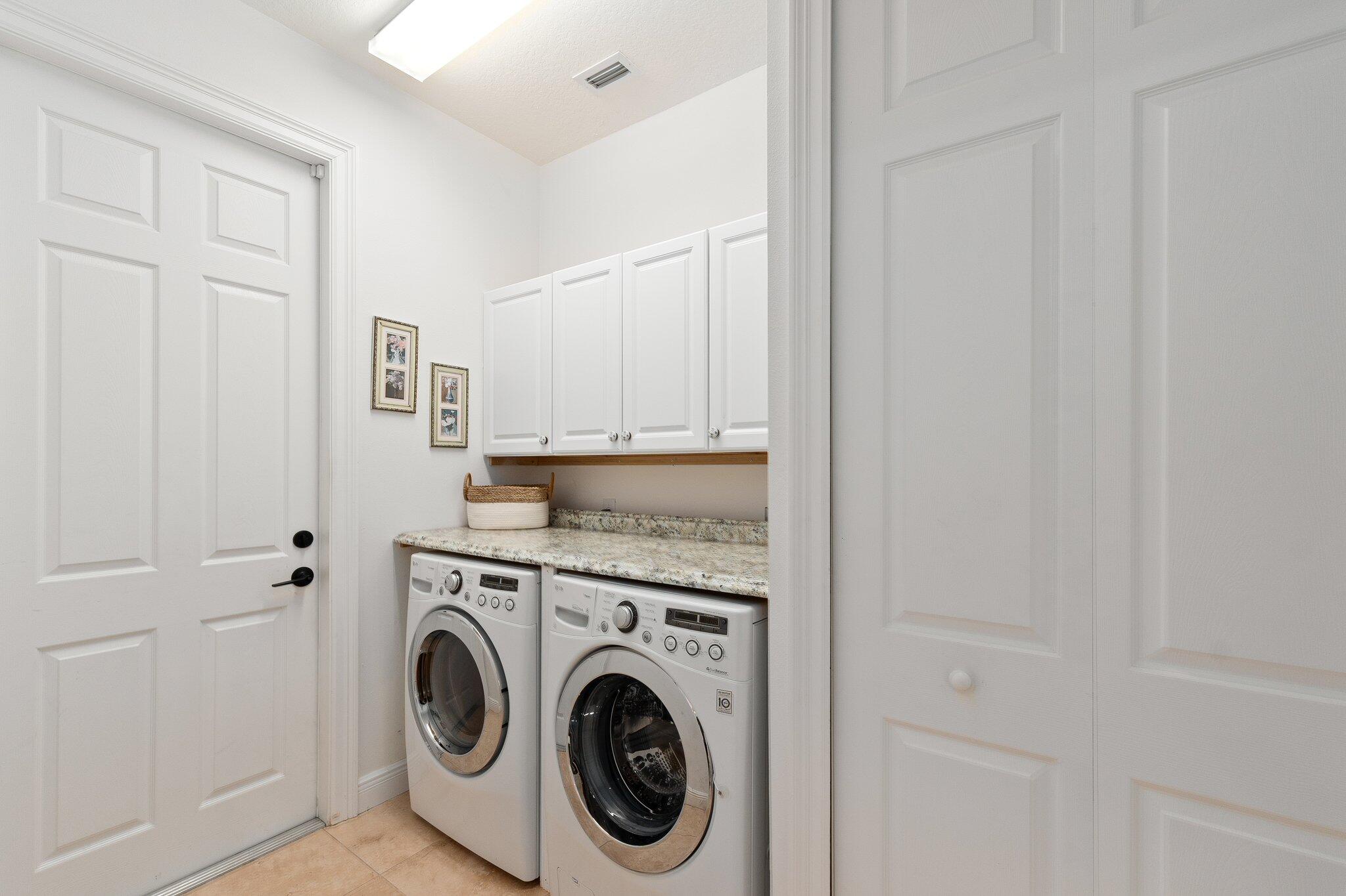 2032 SW Cranberry Street