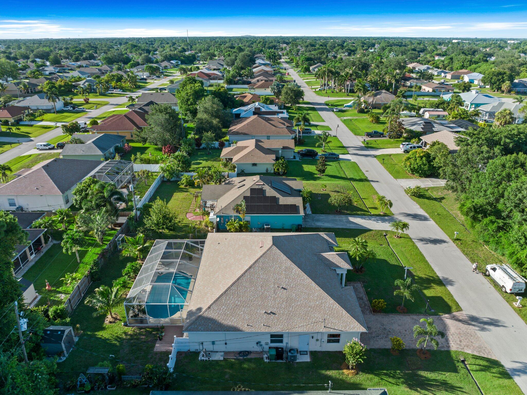 2032 SW Cranberry Street