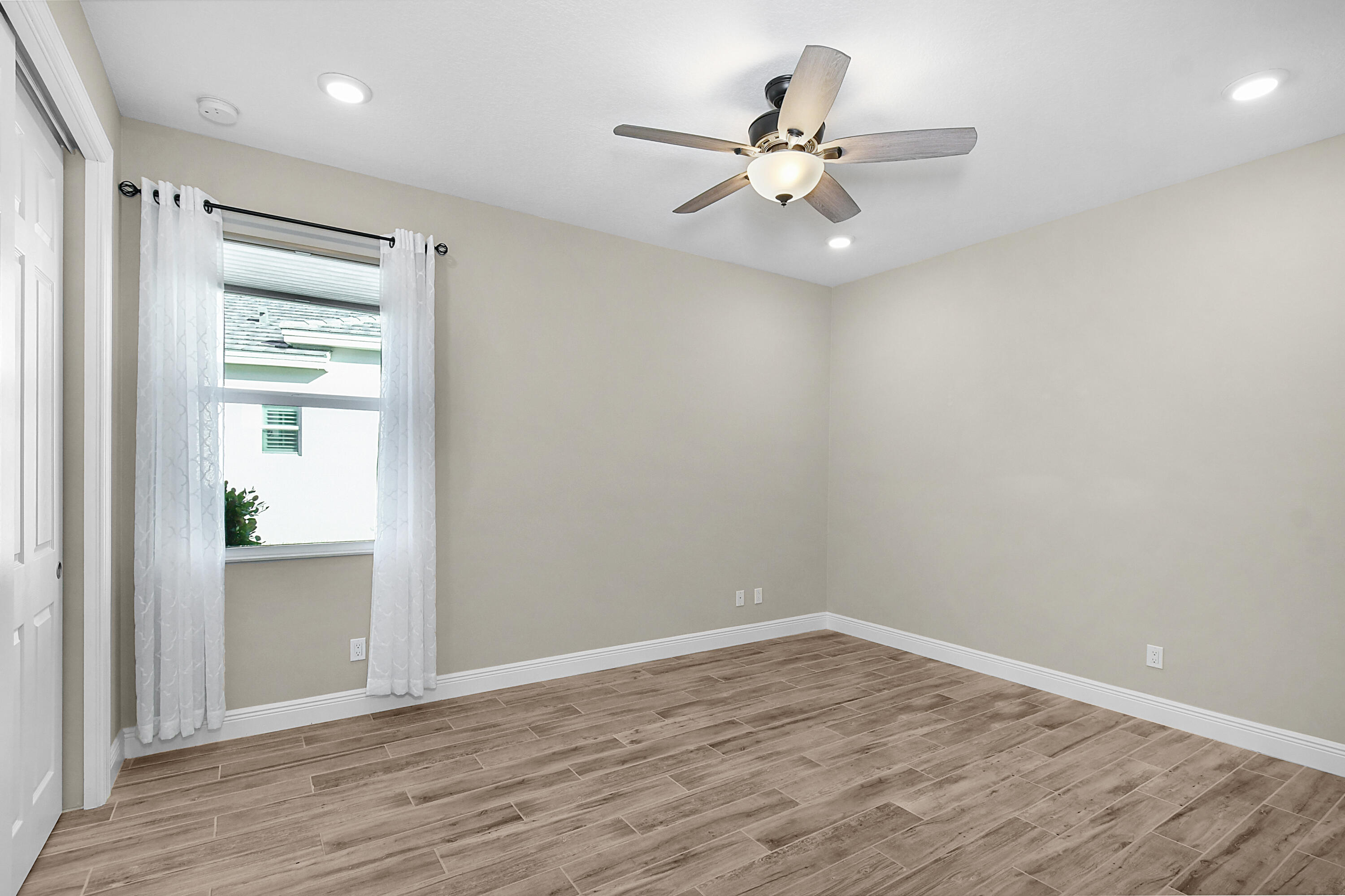 11388 SW Lunata Way