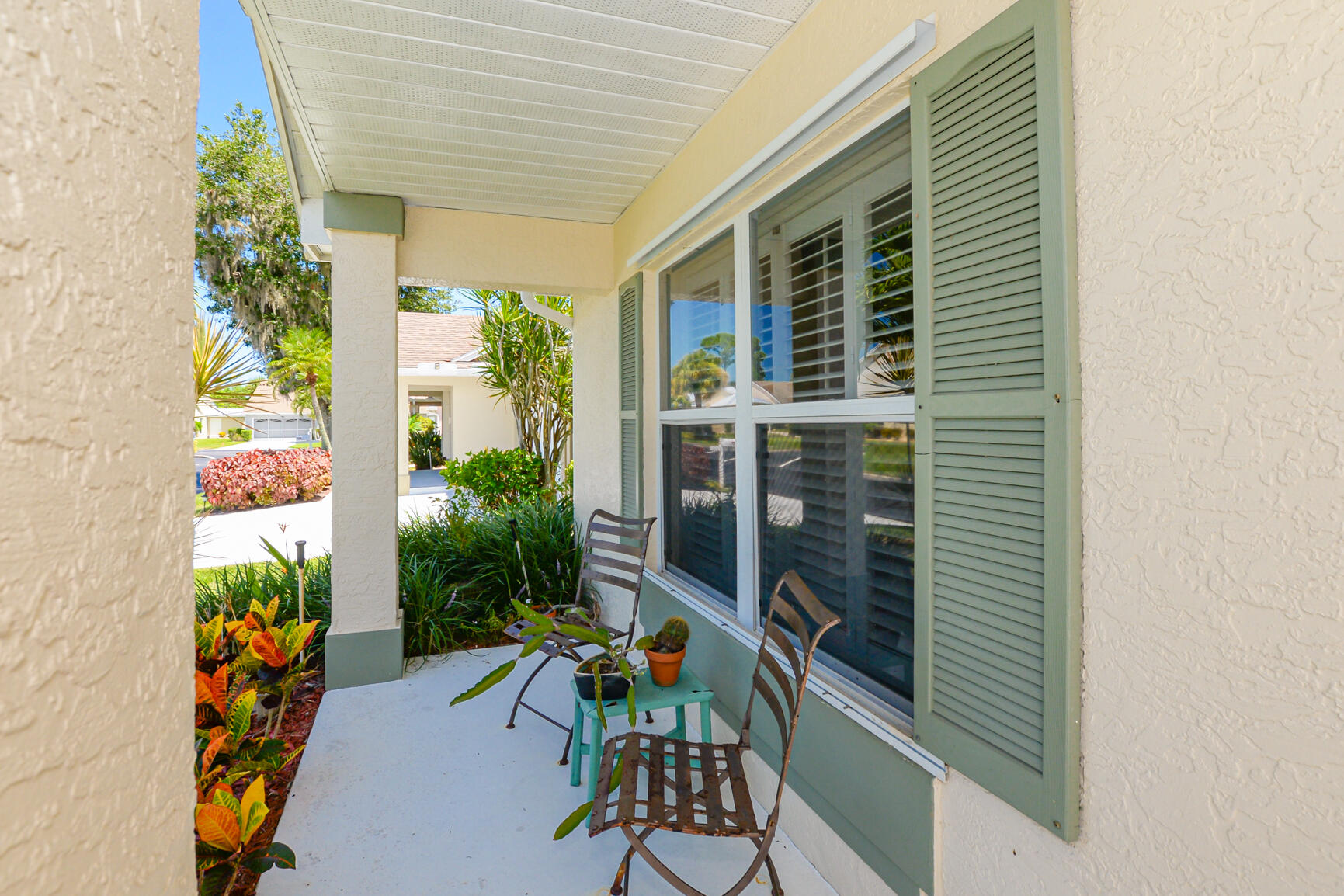 469 NW Casanova Circle