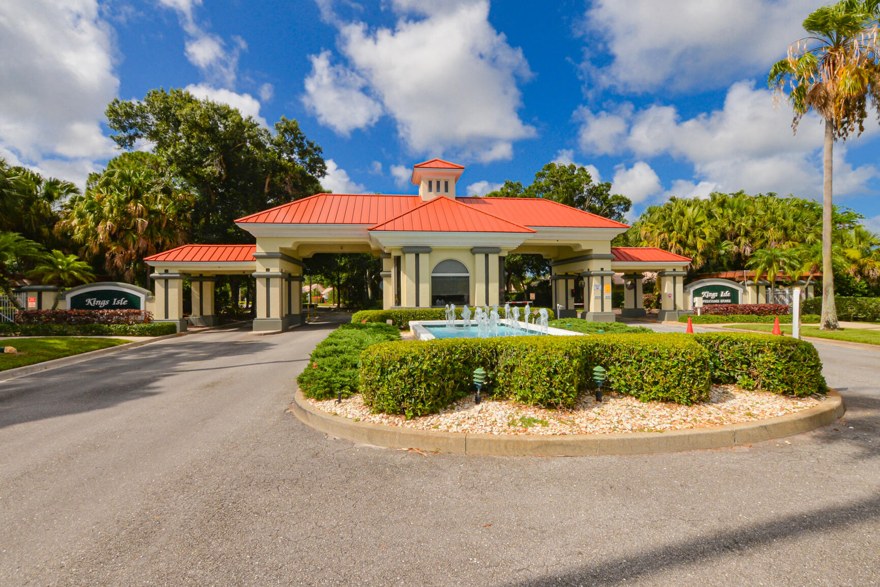 469 NW Casanova Circle