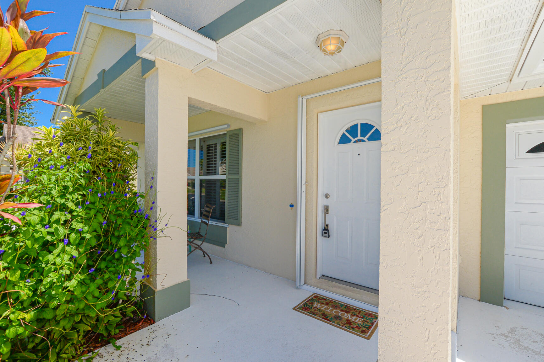 469 NW Casanova Circle