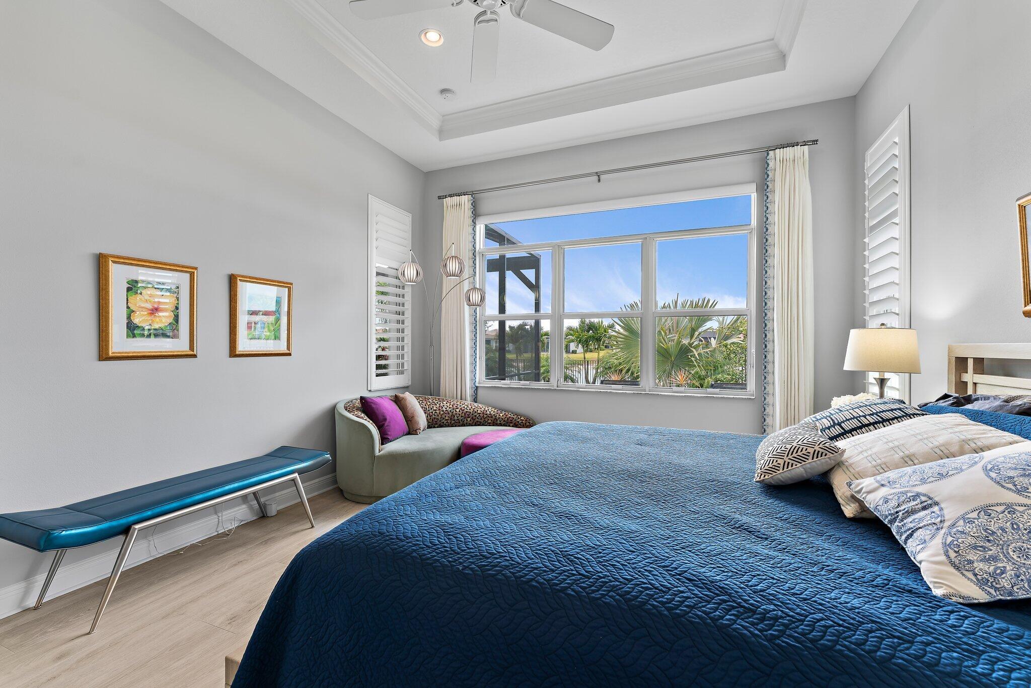 9306 SW Miracoli Way