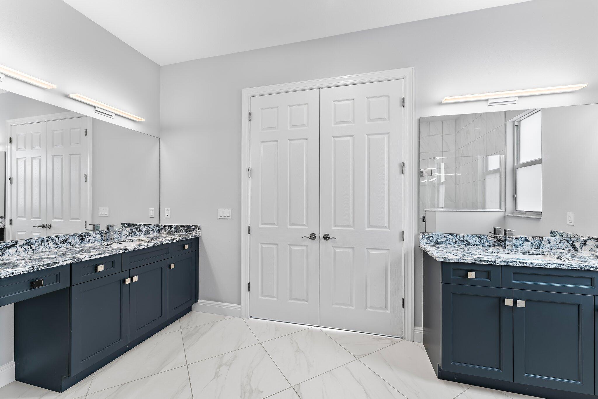 9306 SW Miracoli Way