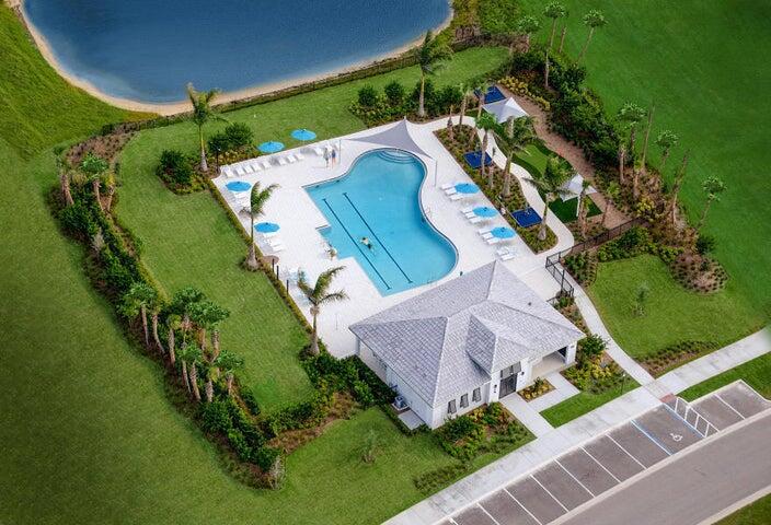 9306 SW Miracoli Way