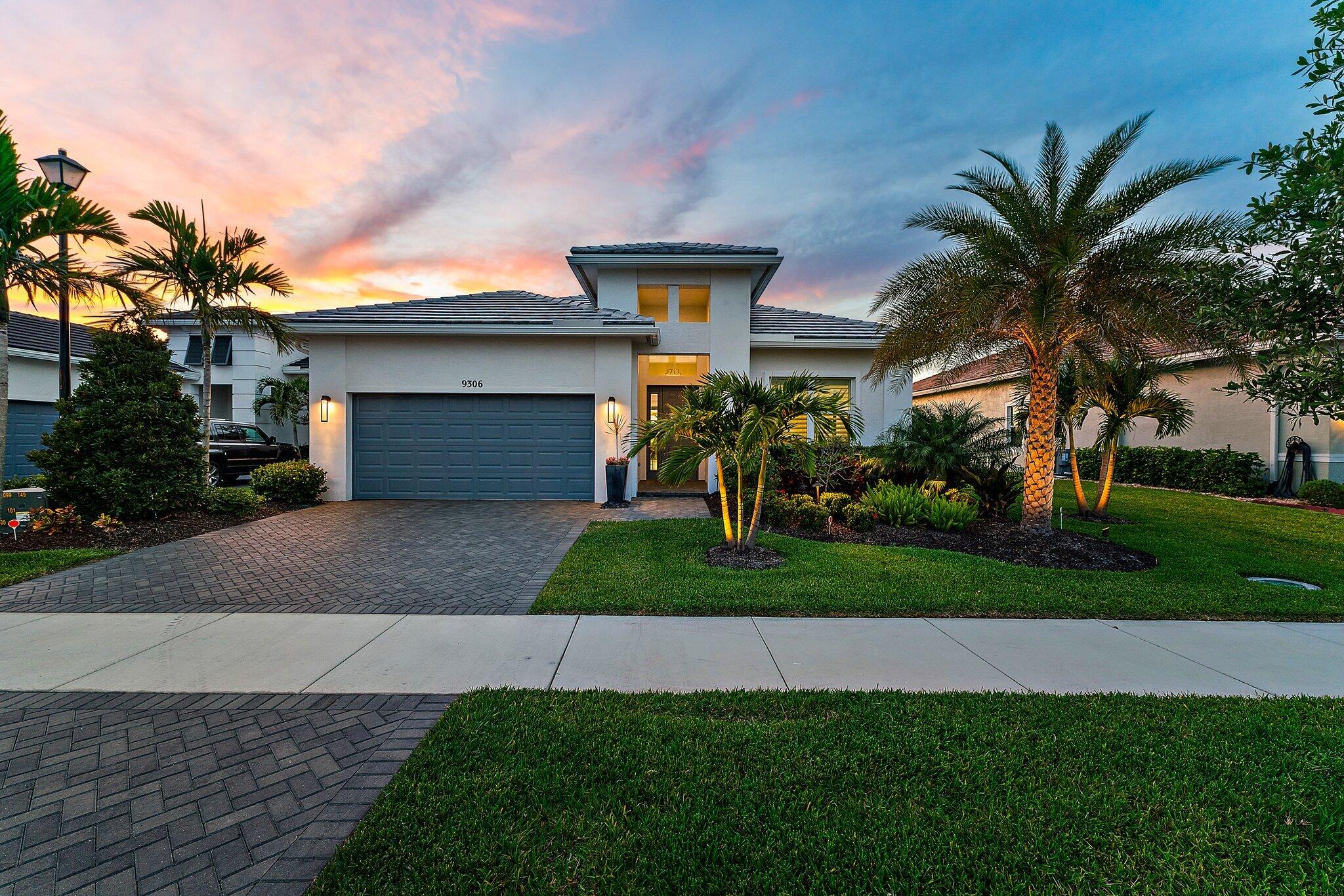 9306 SW Miracoli Way