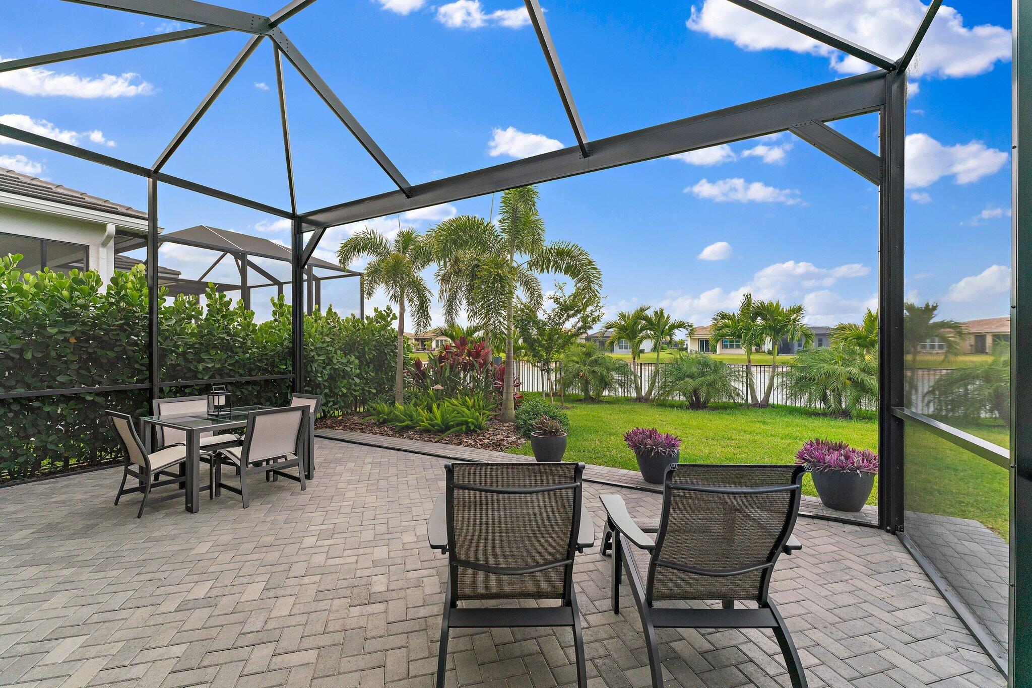 9306 SW Miracoli Way