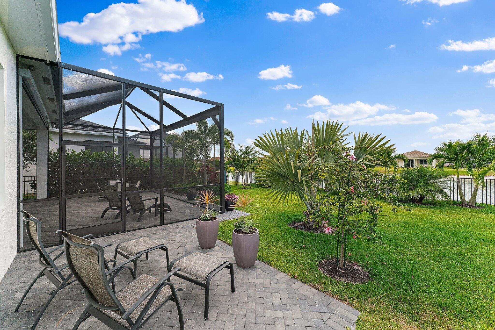 9306 SW Miracoli Way