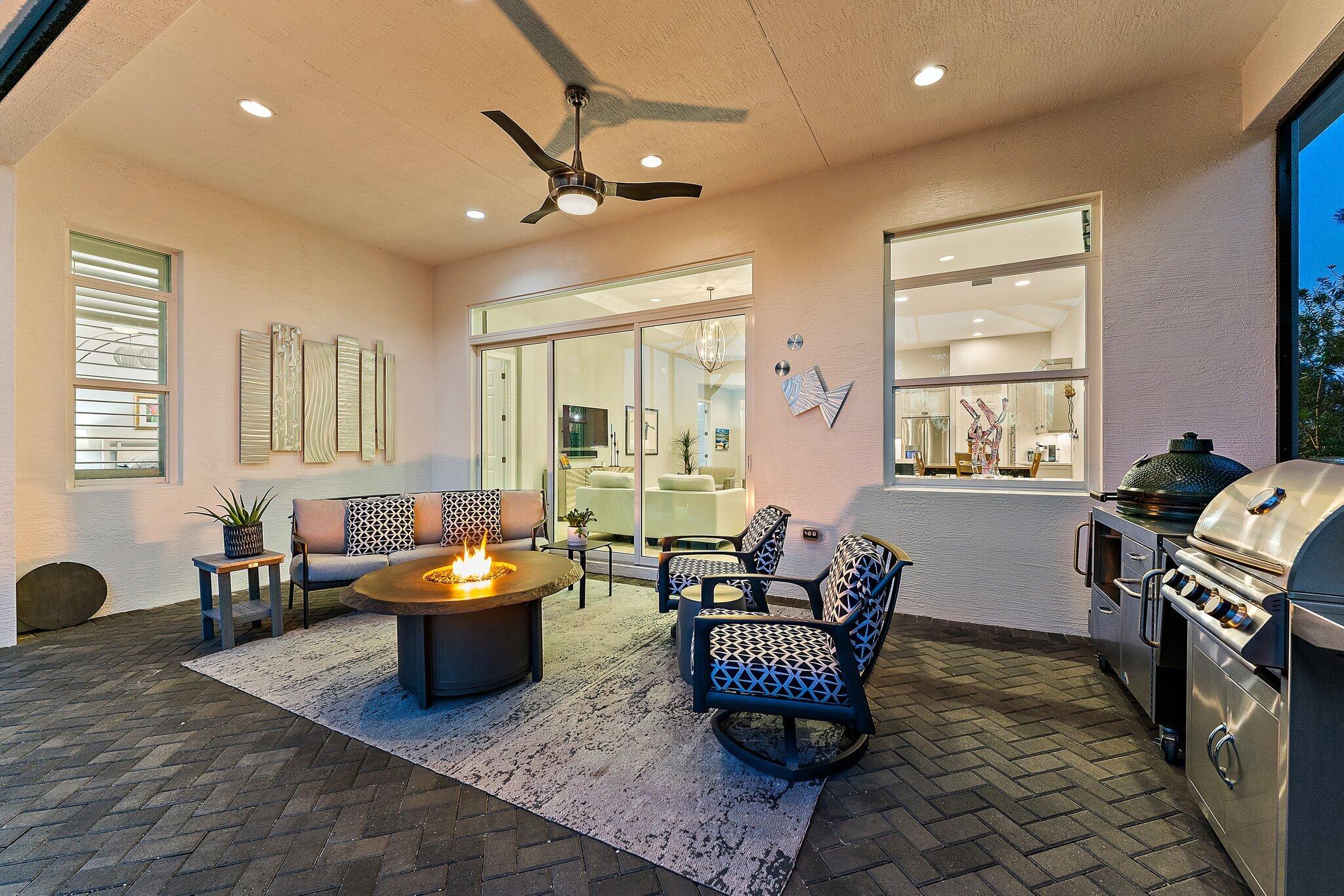 9306 SW Miracoli Way