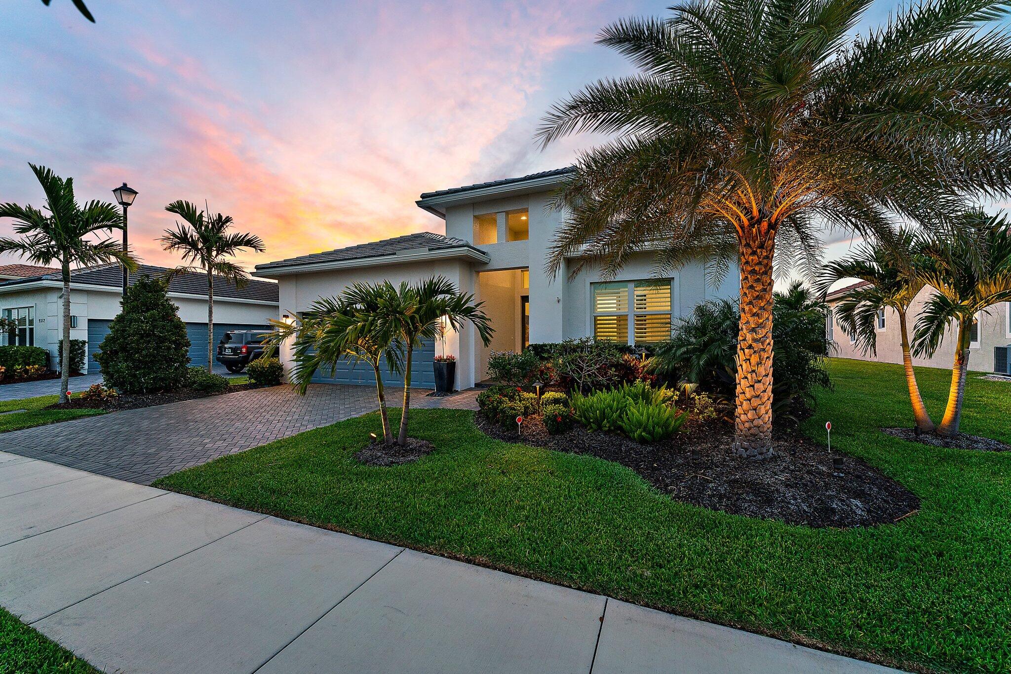 9306 SW Miracoli Way