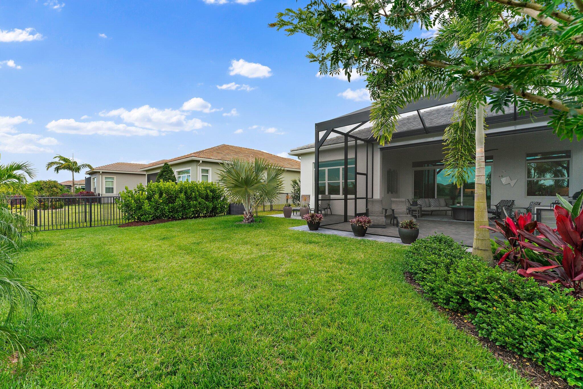 9306 SW Miracoli Way