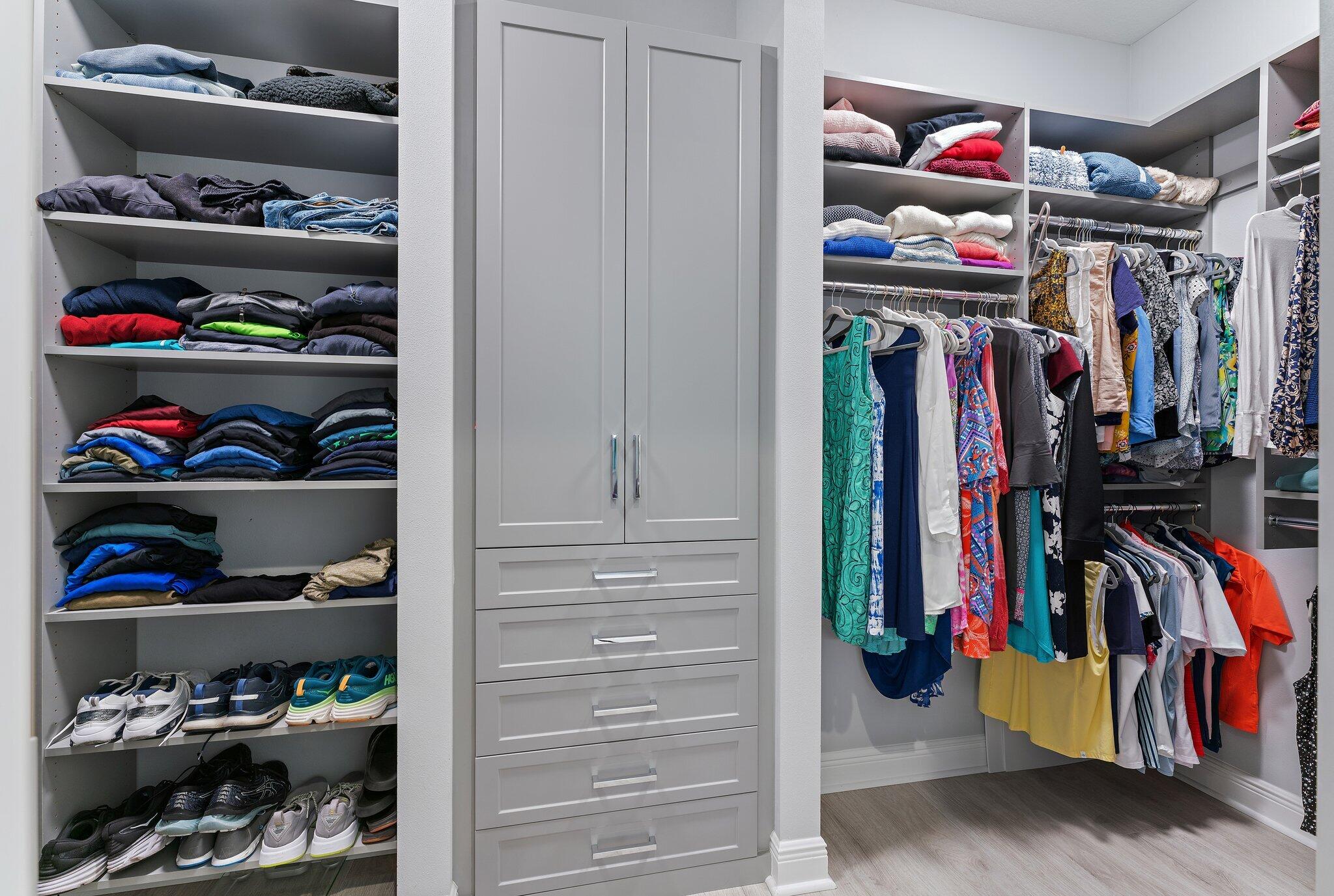 9306 SW Miracoli Way