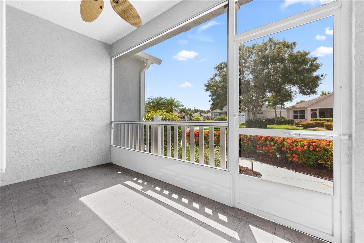 551 NW Portofino Lane