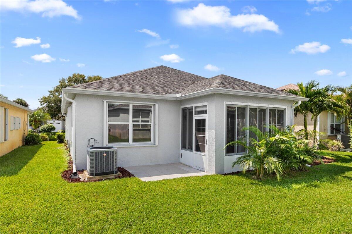 551 NW Portofino Lane