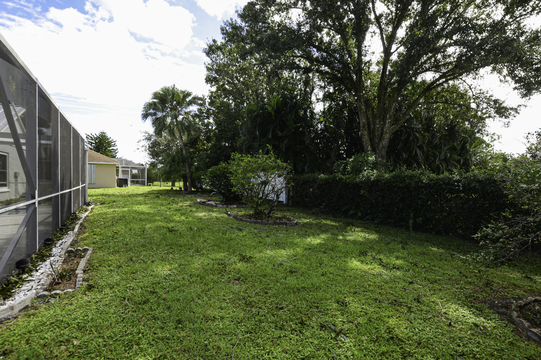 156 SW Glenwood Drive