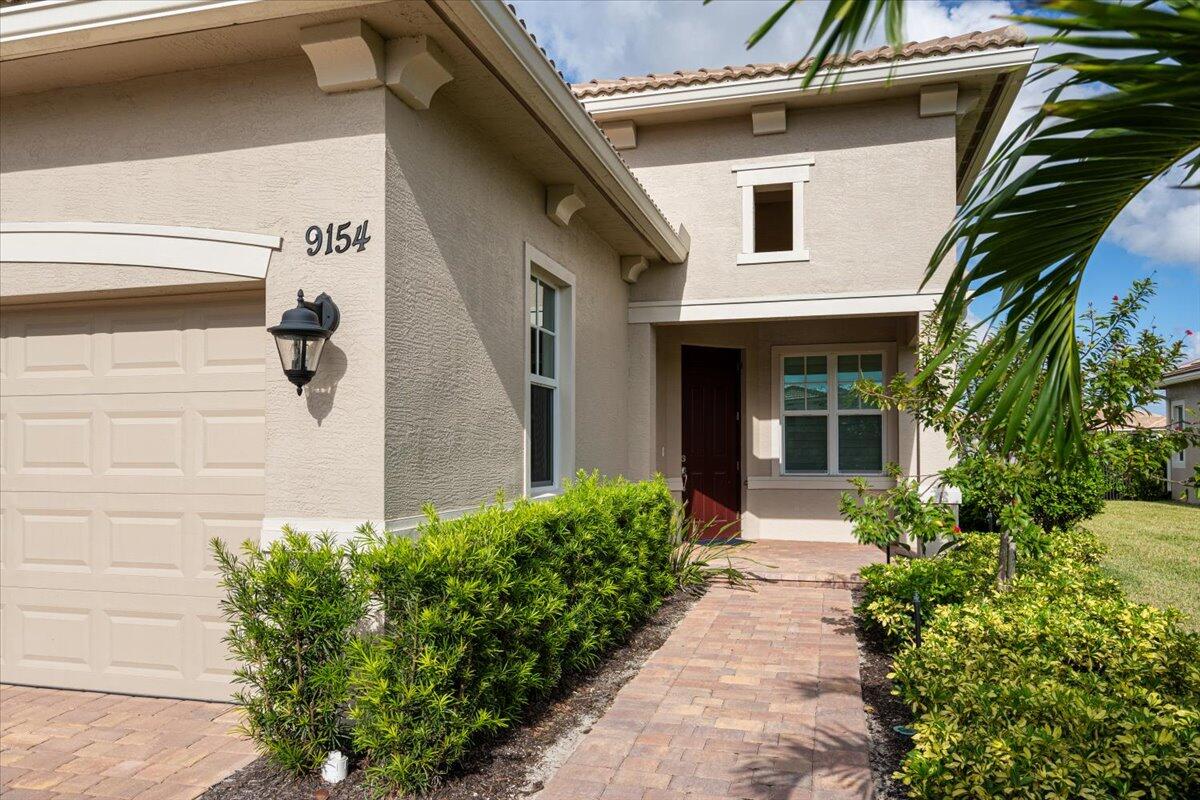 9154 SW Michele Way