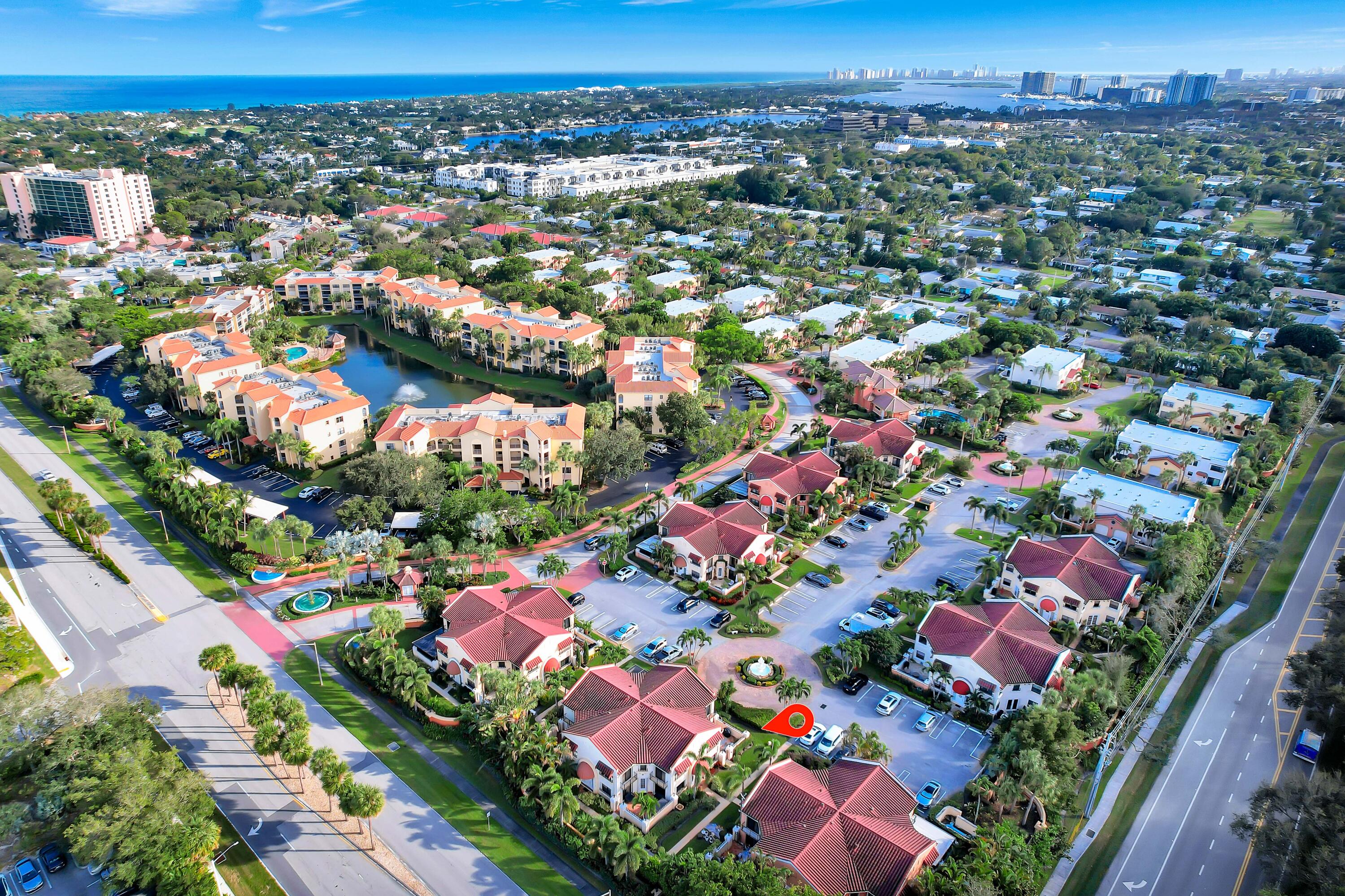 5 Uno Lago Drive
