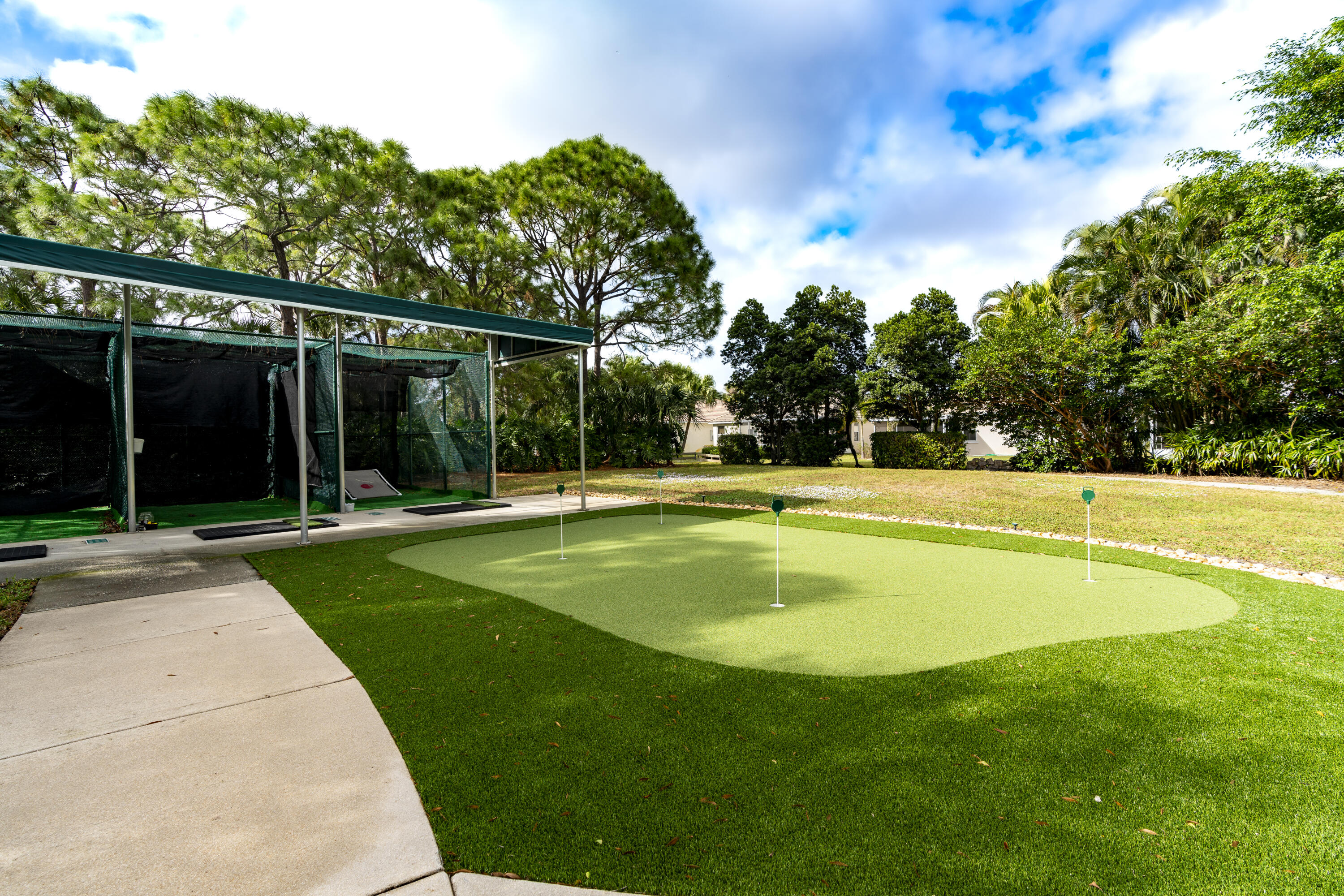 505 NW Galatone Court