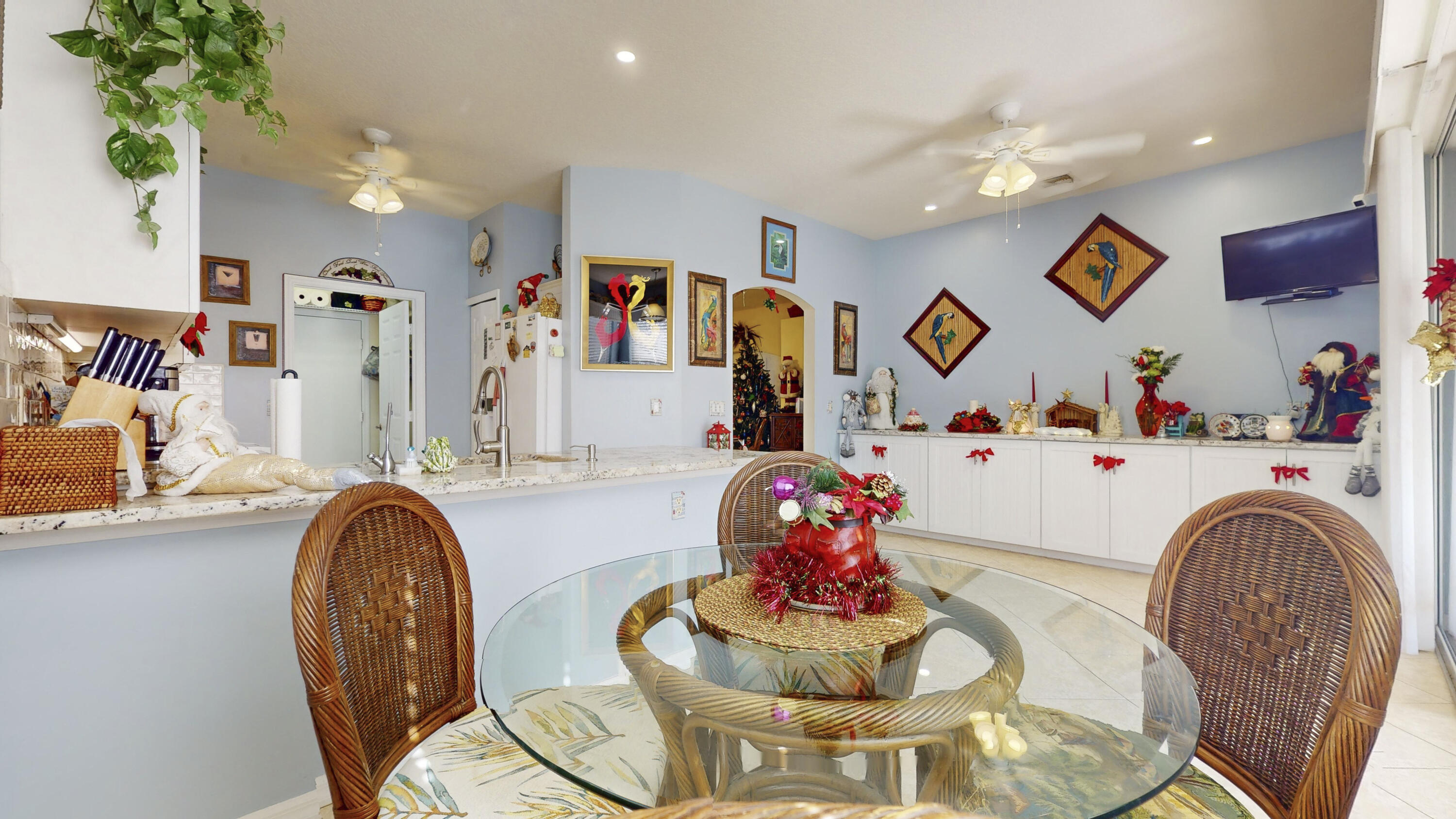 505 NW Galatone Court