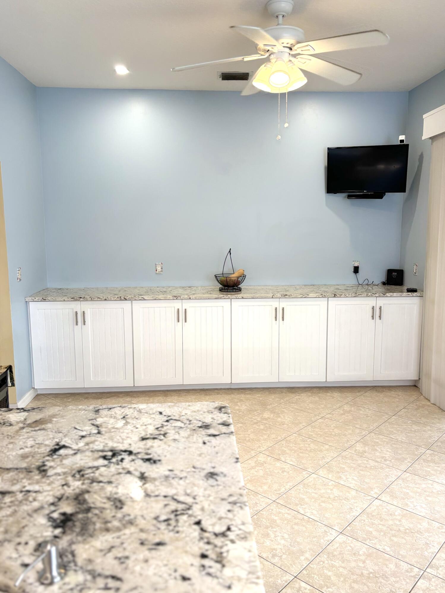 505 NW Galatone Court