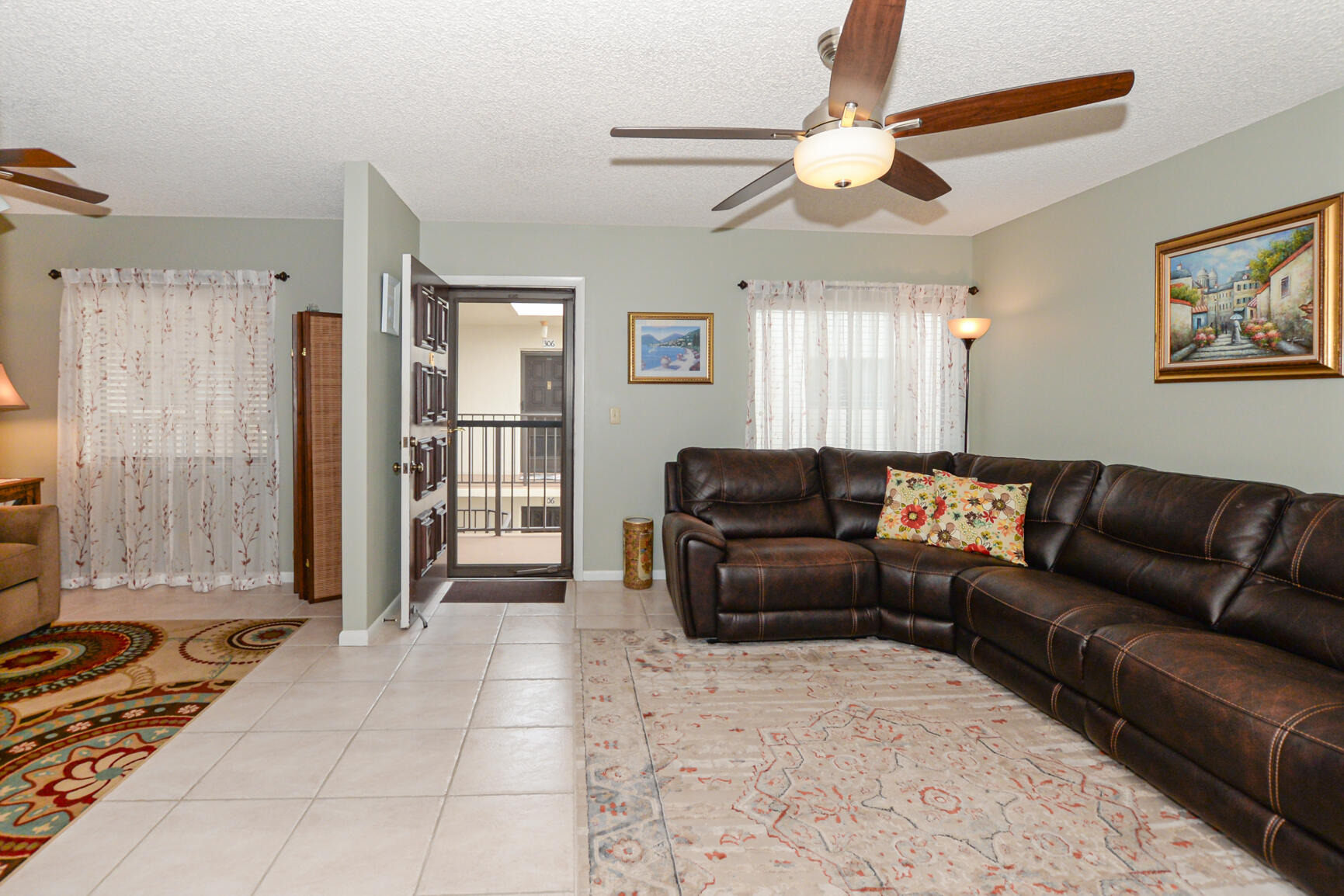 5100 Las Verdes Circle 307