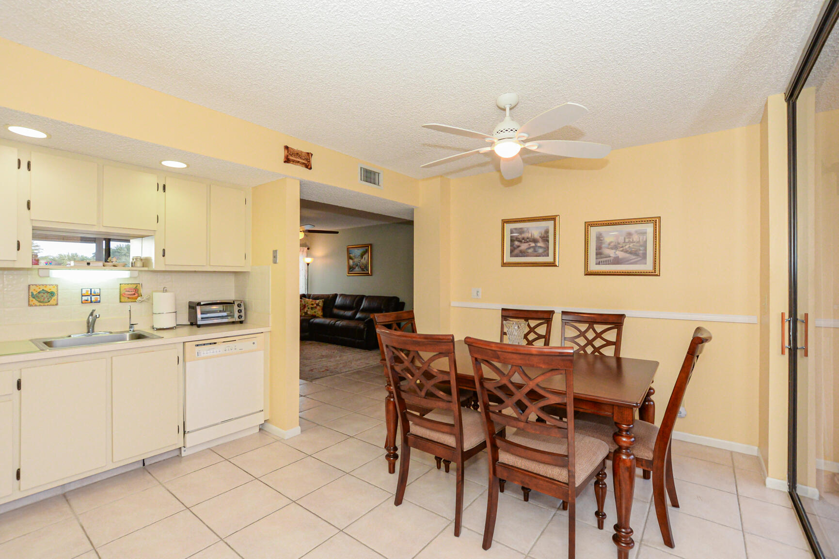 5100 Las Verdes Circle 307