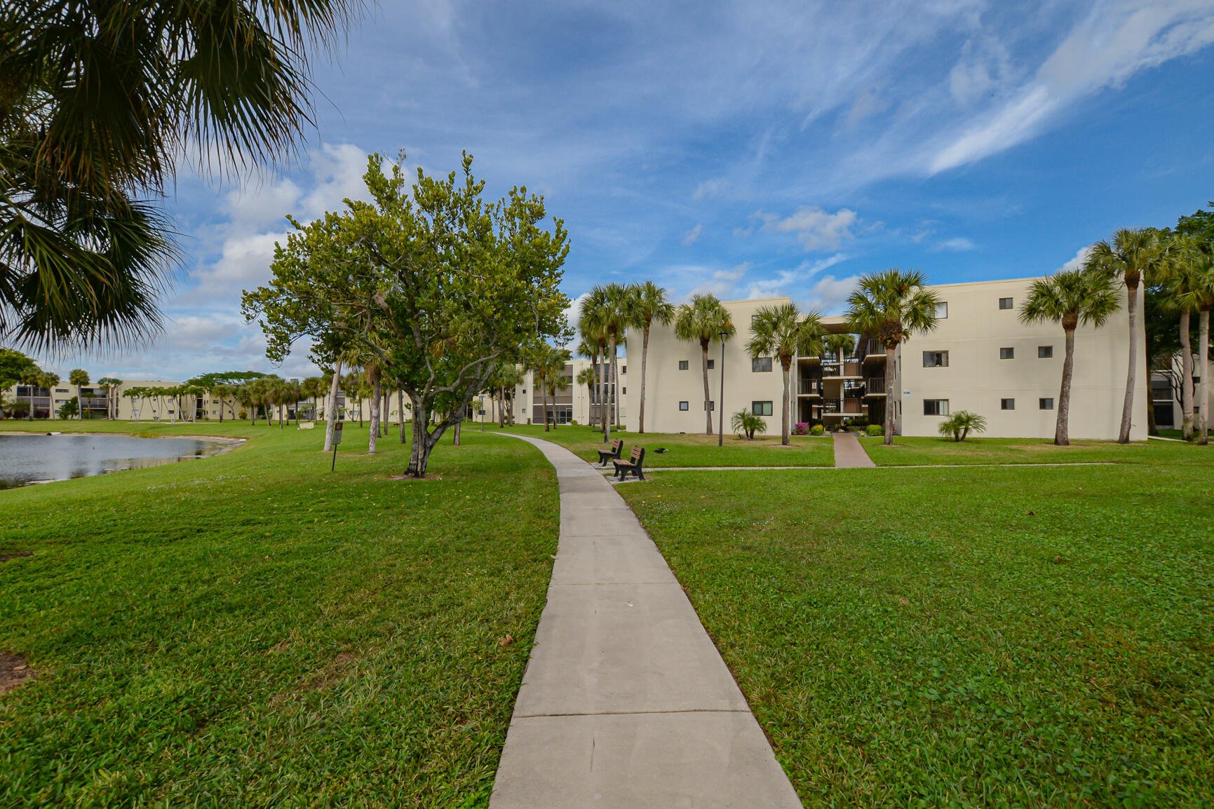 5100 Las Verdes Circle 307